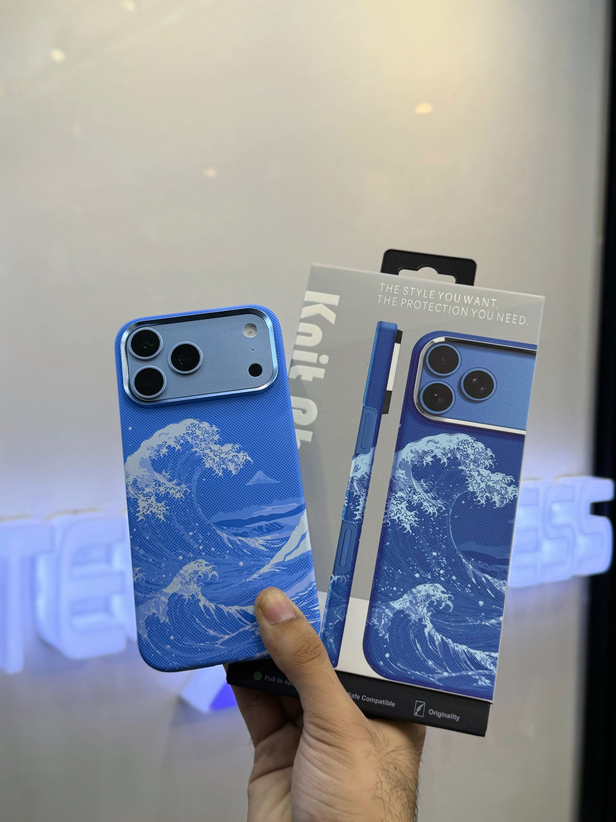 Knit Pitaka Glacier Sea Waves Case-18 Series