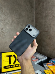 Luxo Pitaka Black Kevlar 4K-17 Series