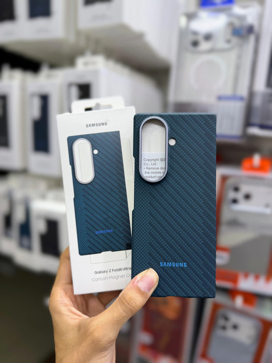 Samsung Official Carbon Patterned 3-Fold 8 Ultra