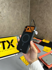 Young Kit Black Silicone Series-17 Pro Max