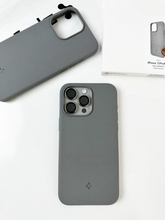 Spigen Iphone Mag Armor Case-Natural Titanium