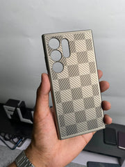 Diamond Pattern Carbon Case