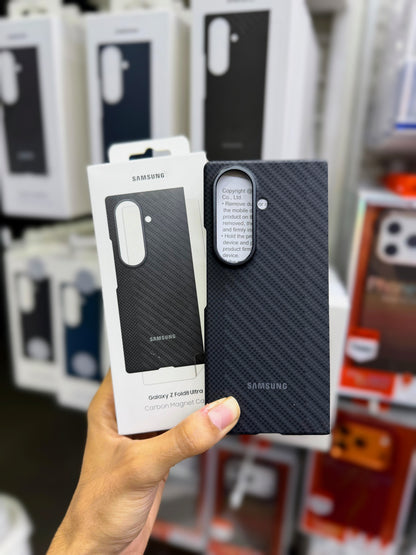 Samsung Official Carbon Patterned 3-Fold 8 Ultra