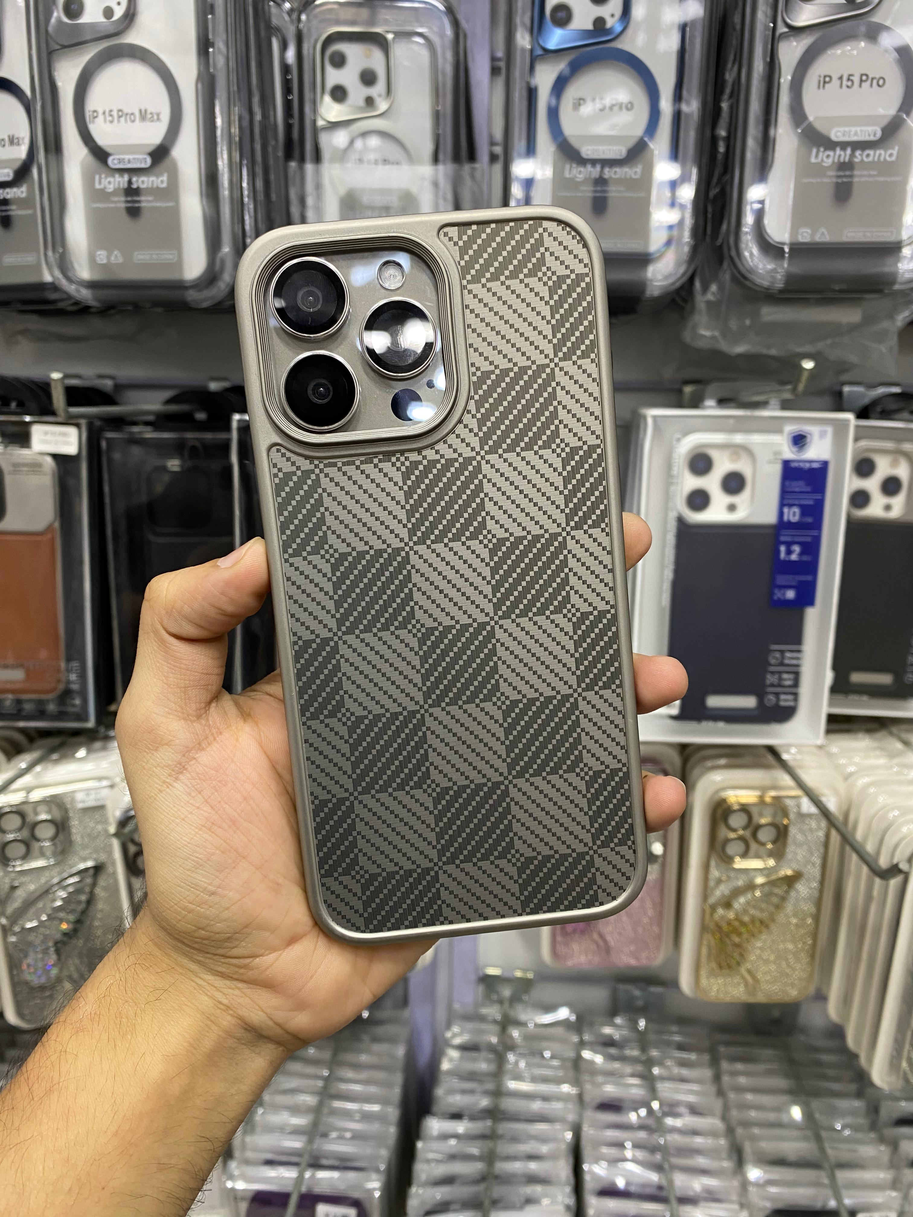 Diamond Pattern Carbon Case
