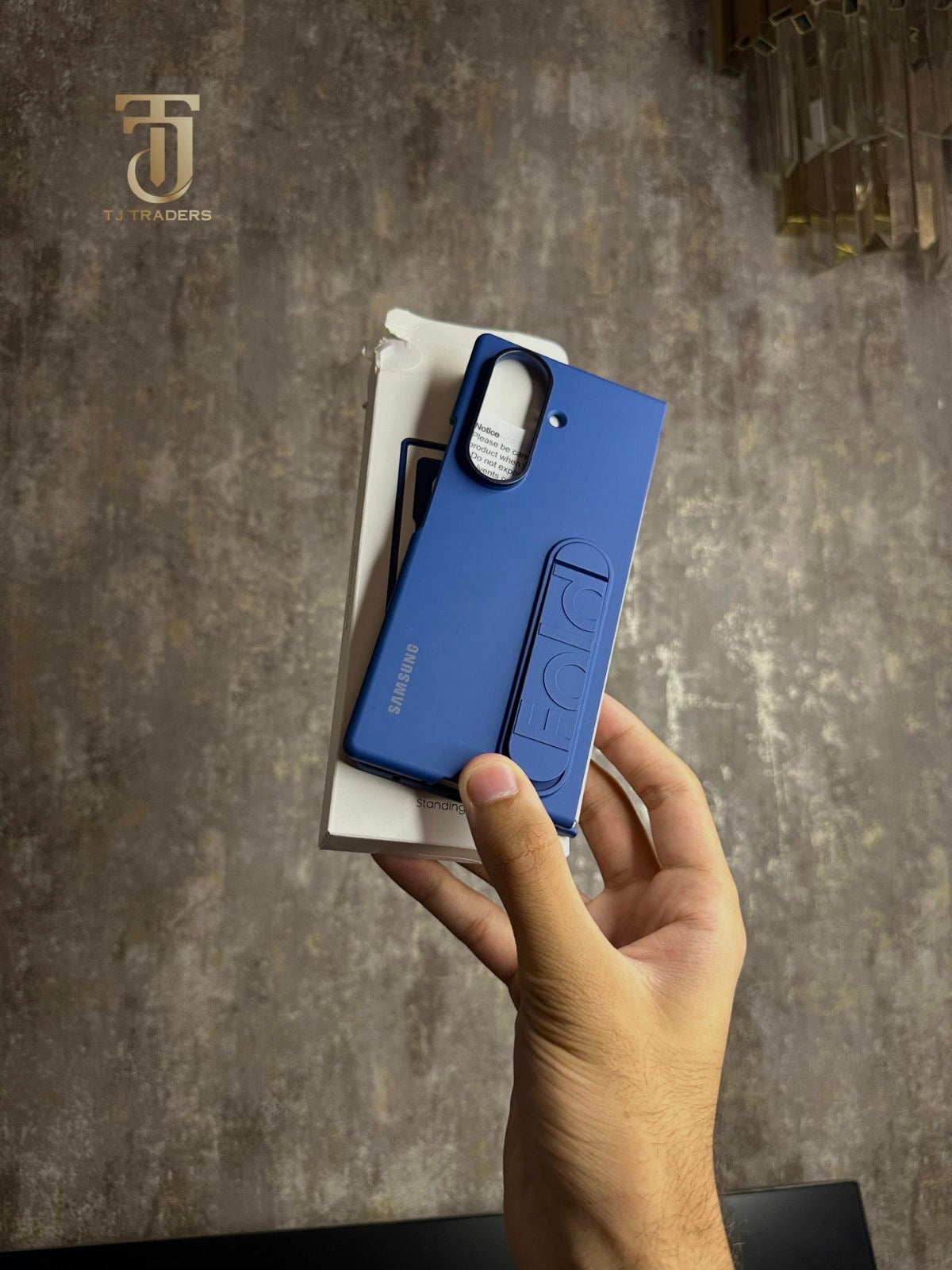Samsung Z Fold 7 Kindsuit With Stand Case