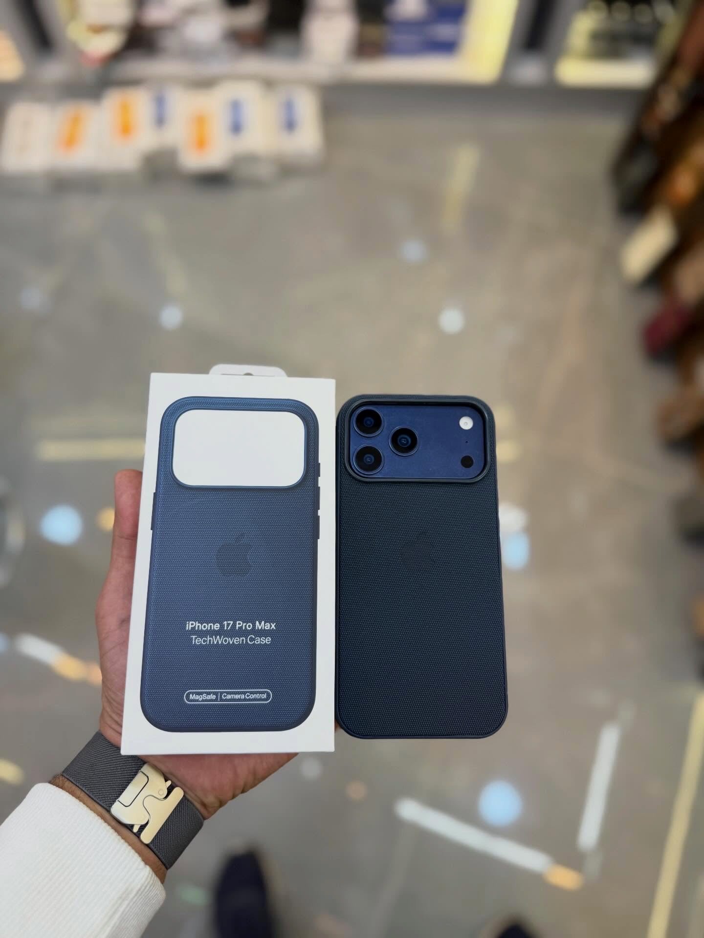 Apple Official Tech Woven Case