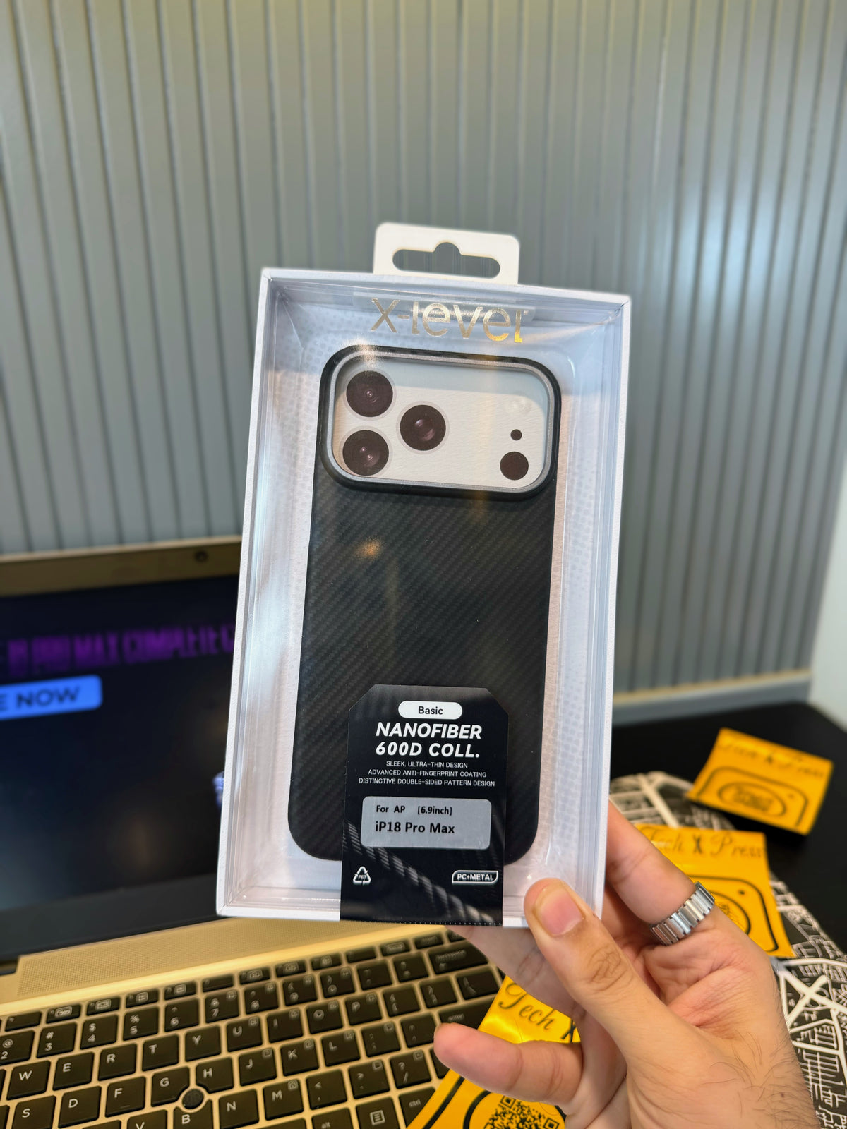 X-Level Nano Fibre 600D Carbon Case-18 Series