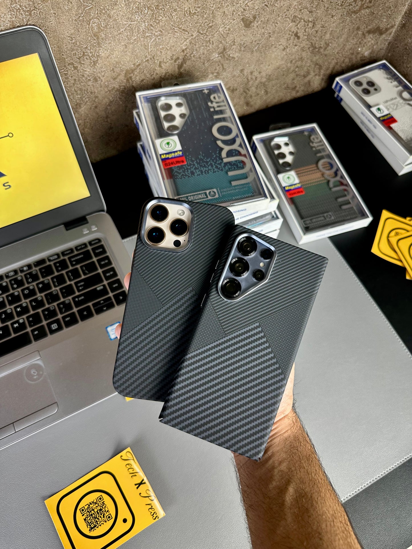 Luxo Life Case- Black Kevlar 3D