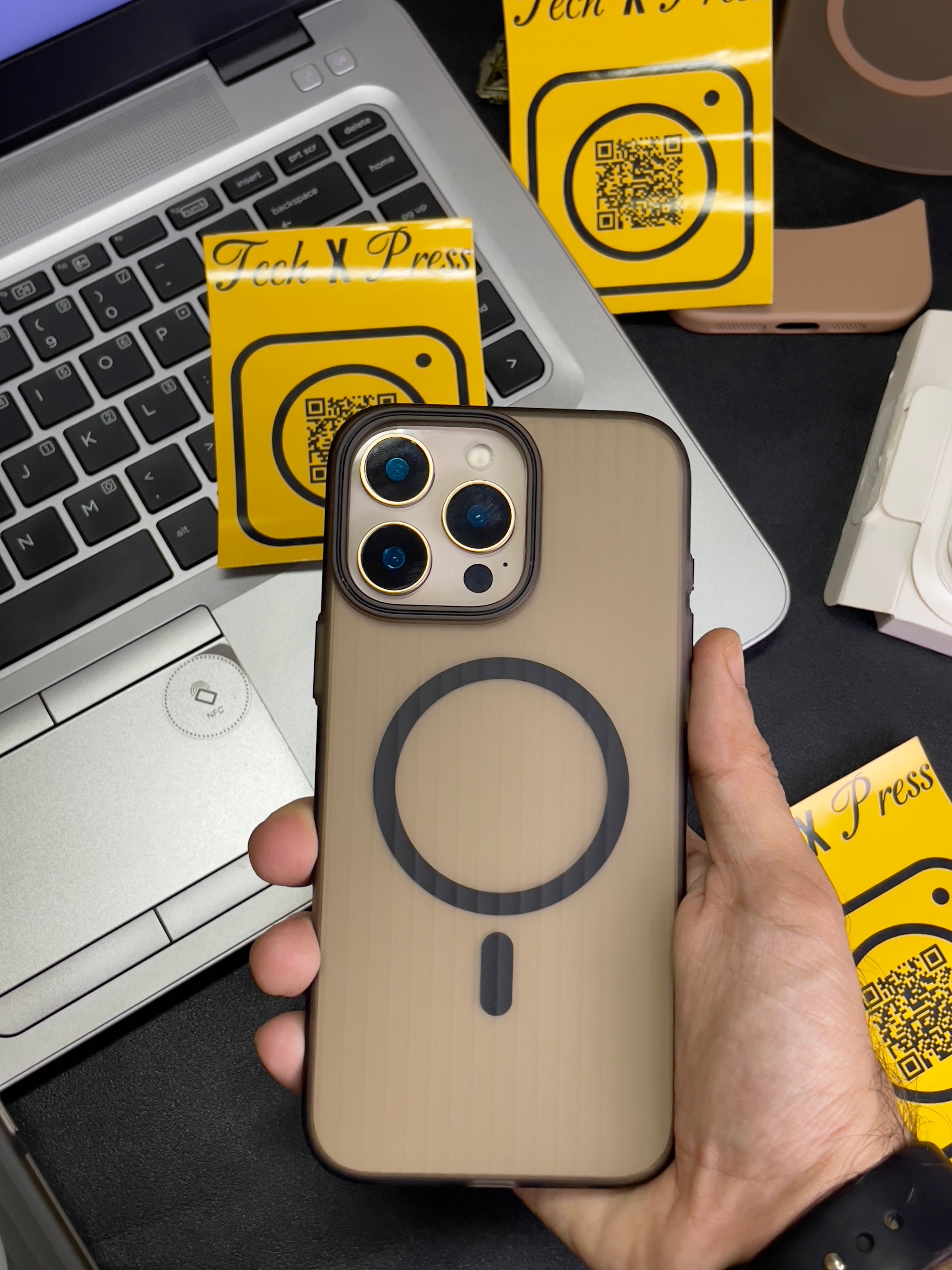 Corrugated Matte Magsafe Case