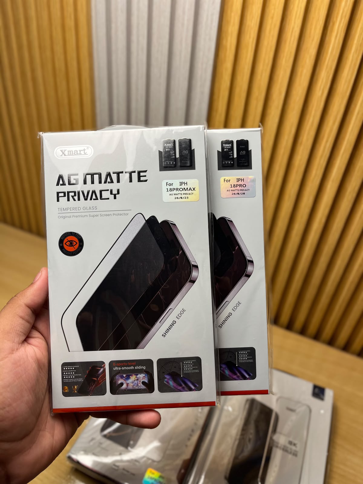 Xmart 8K Borderless AG Matte Privacy Glass-18 Series