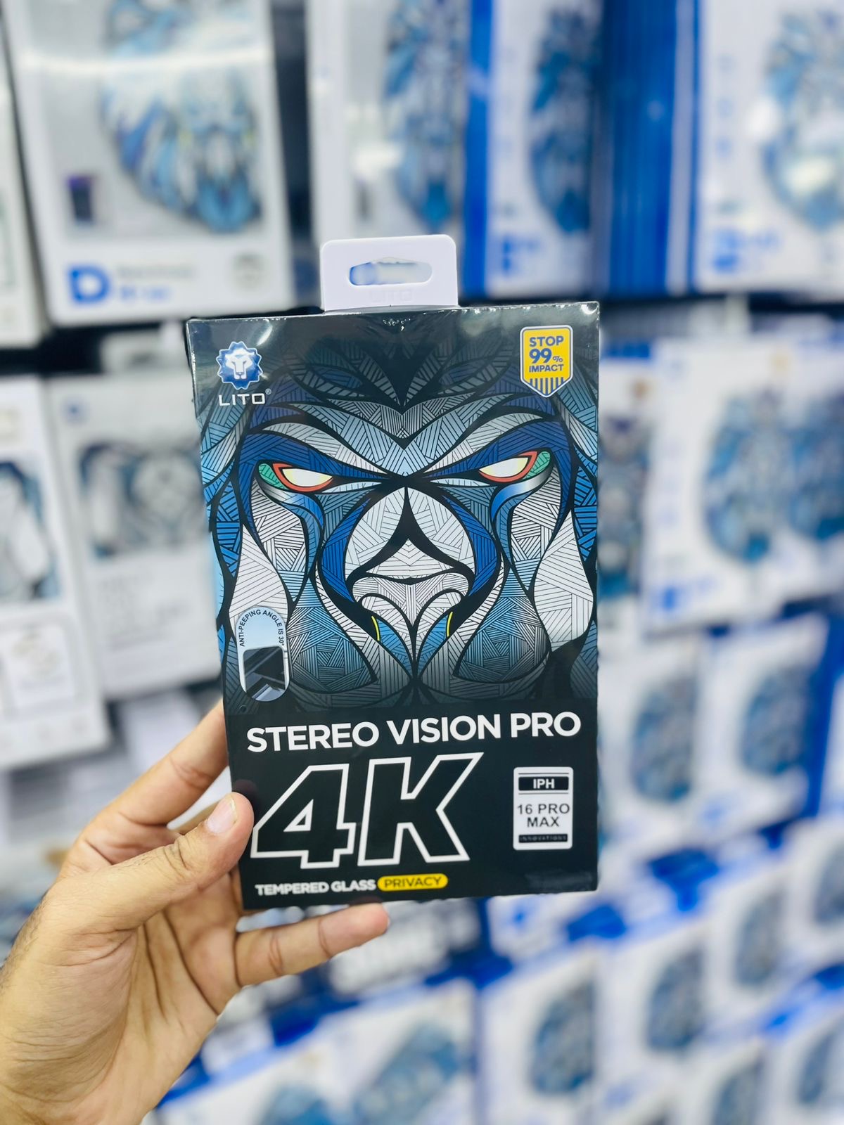 Lito 4K Privacy Glass