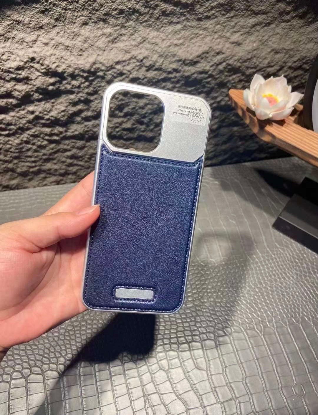 Metal MagSafe Perfume Leather Case