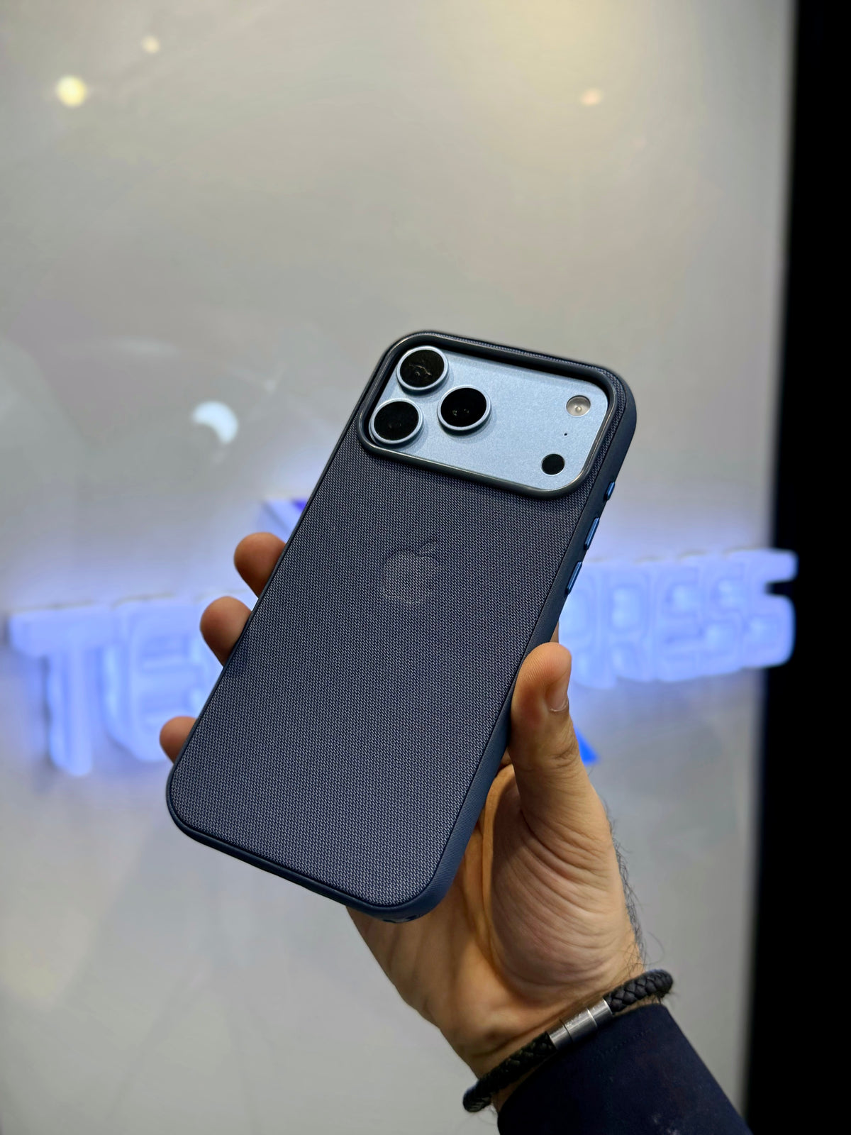 Apple 1:1 Tech Woven Cases-17, 18 Series
