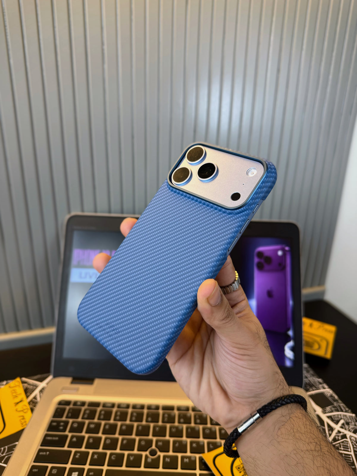 X-Level 600D Nano Fibre Carbon Case-18 Series