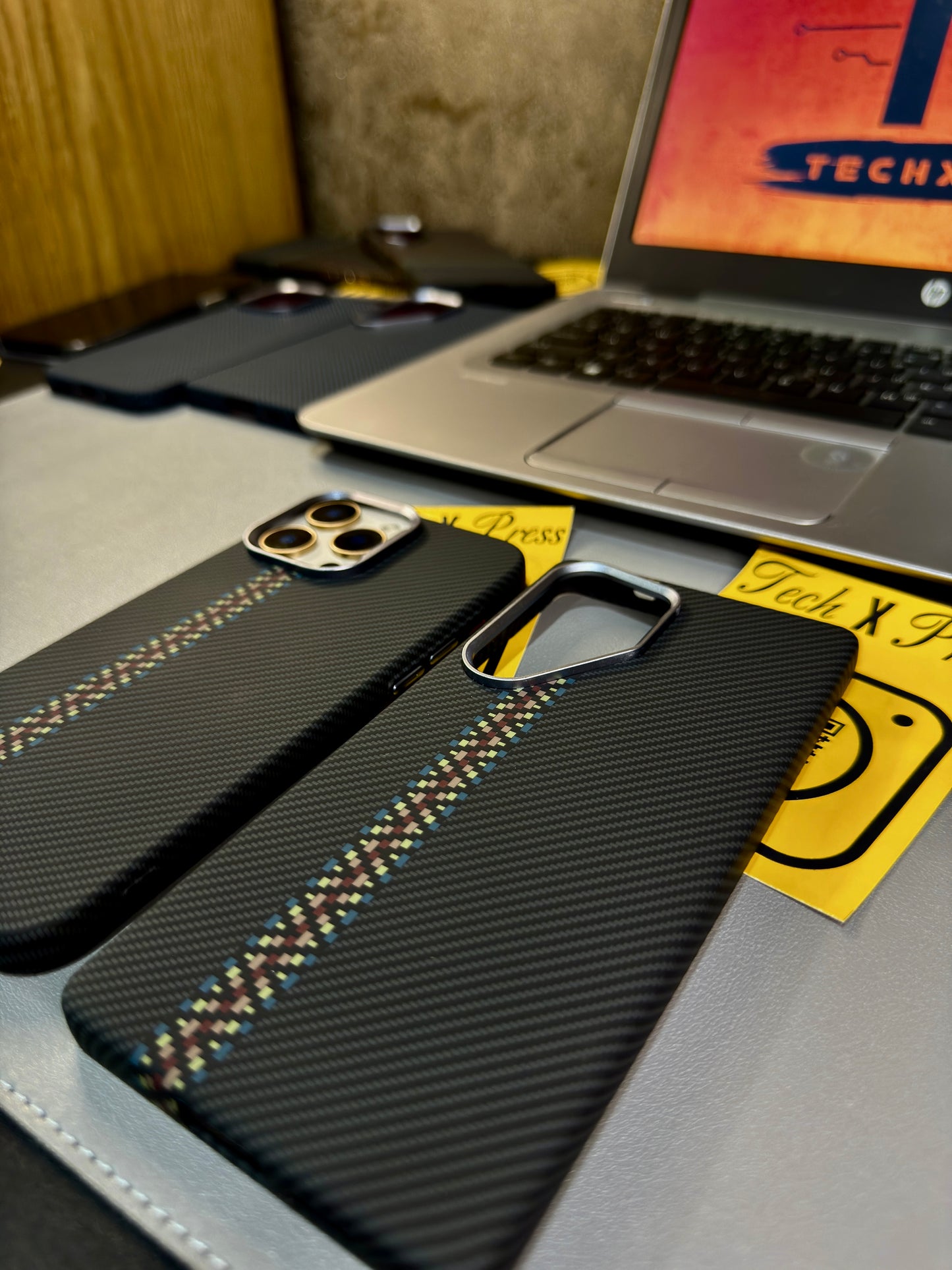 Luxo Life Case- Black Designed