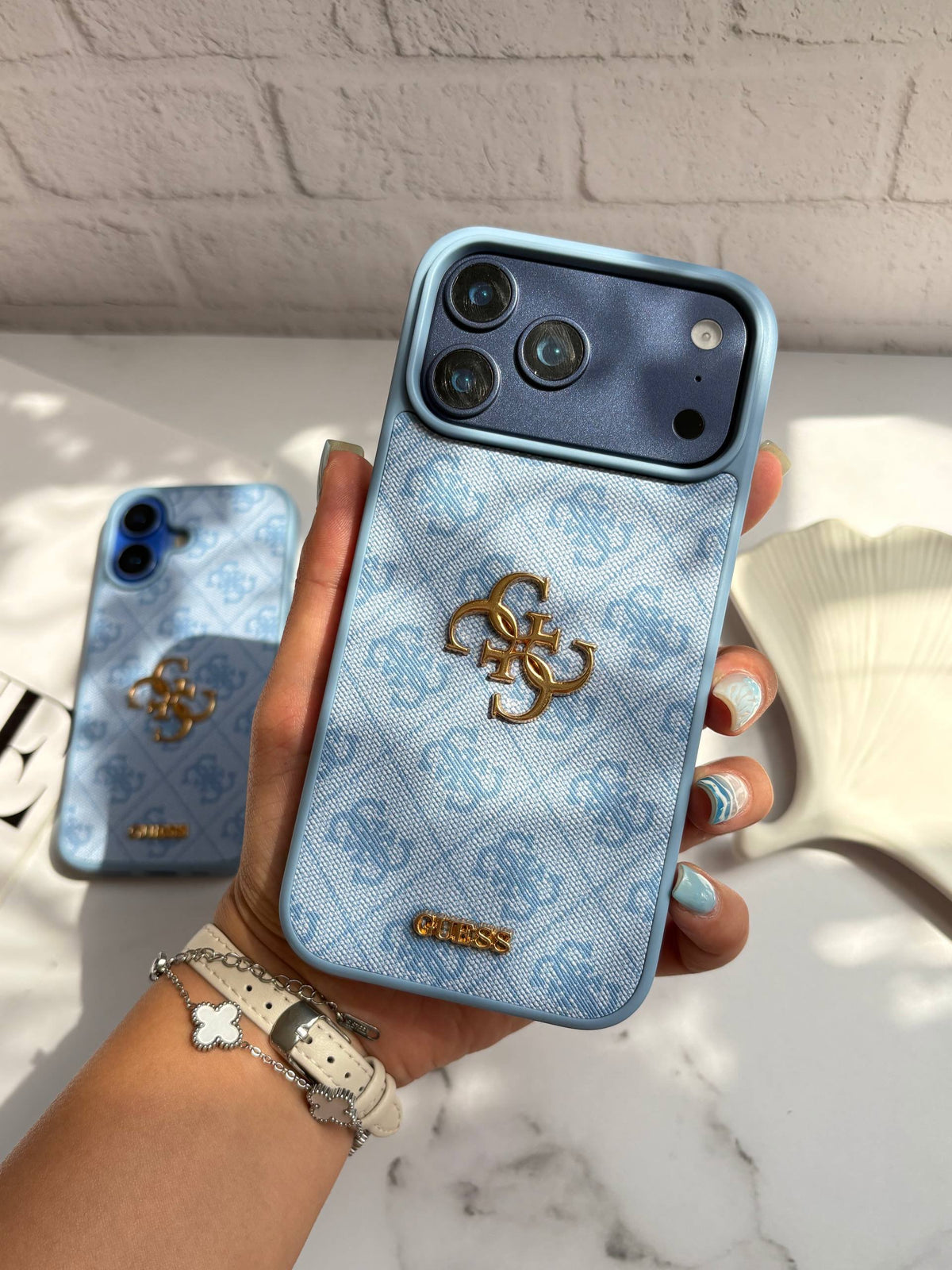 Official Guess Branded Case