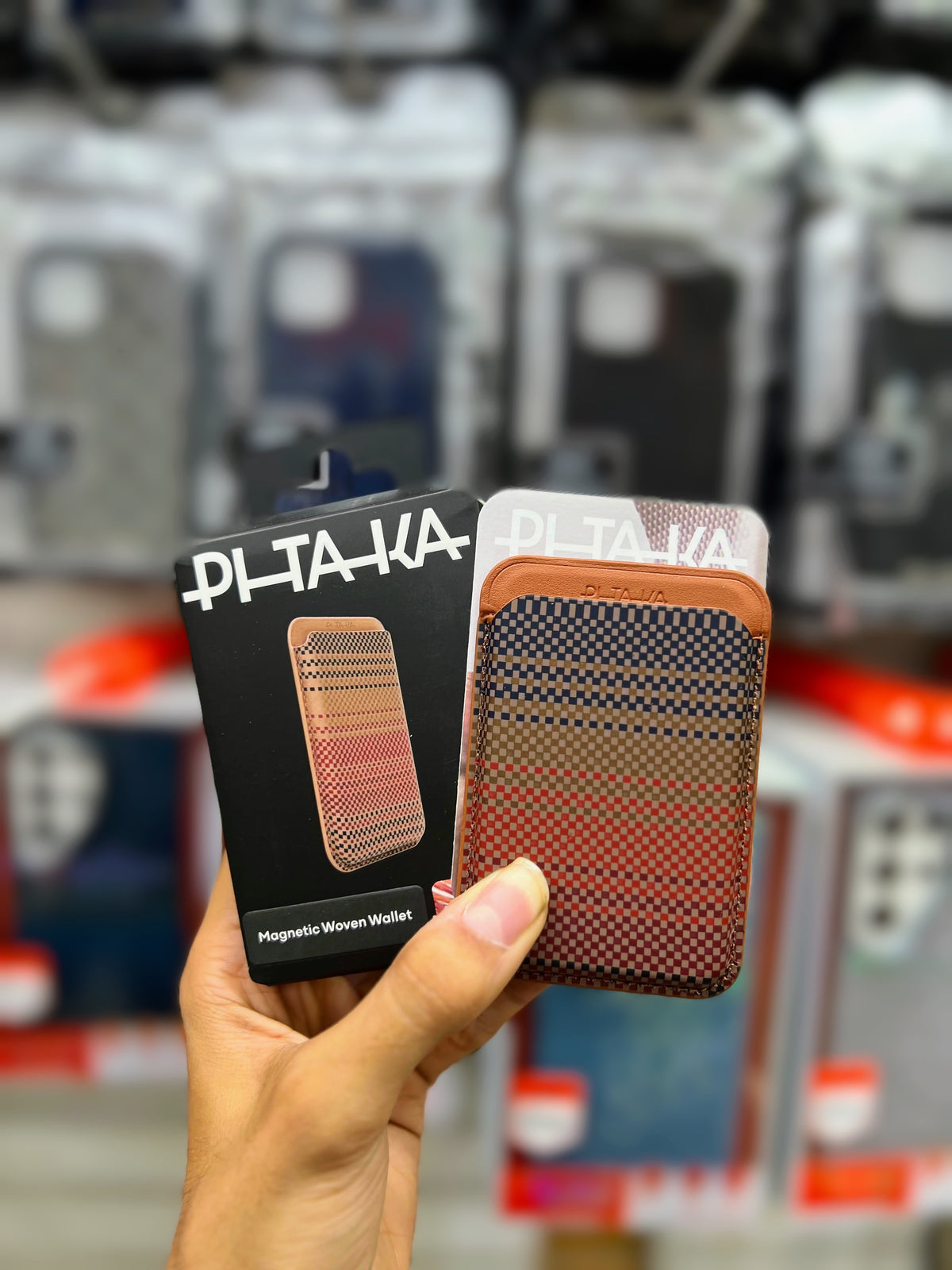 PITAKA 1:1 Magsafe Woven Wallet