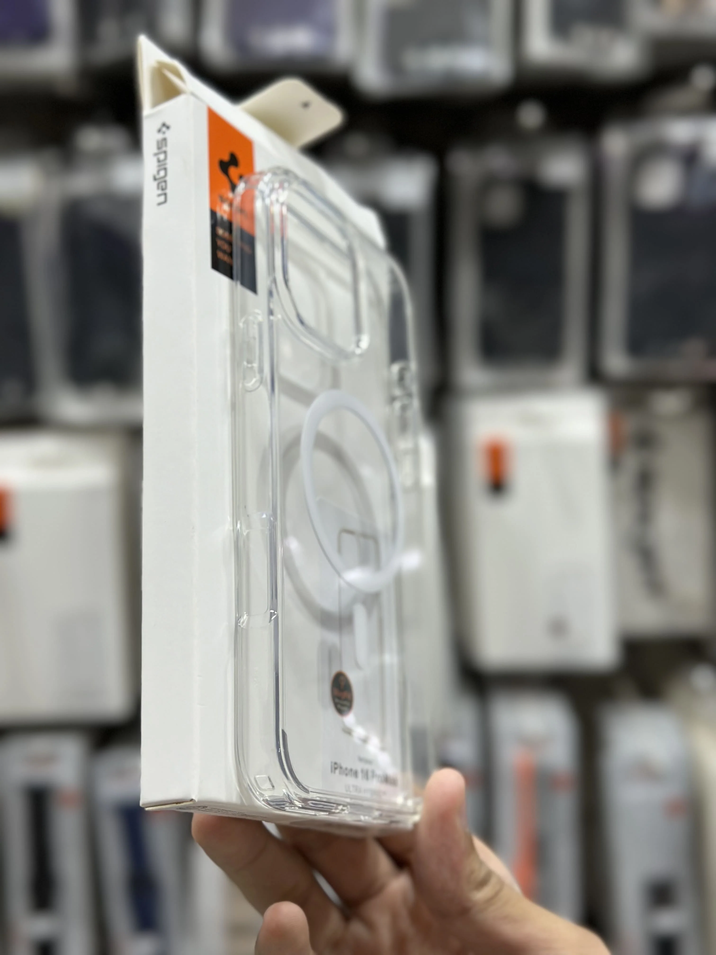 Spigen 1:1 Clear MagSafe Case 16 Series