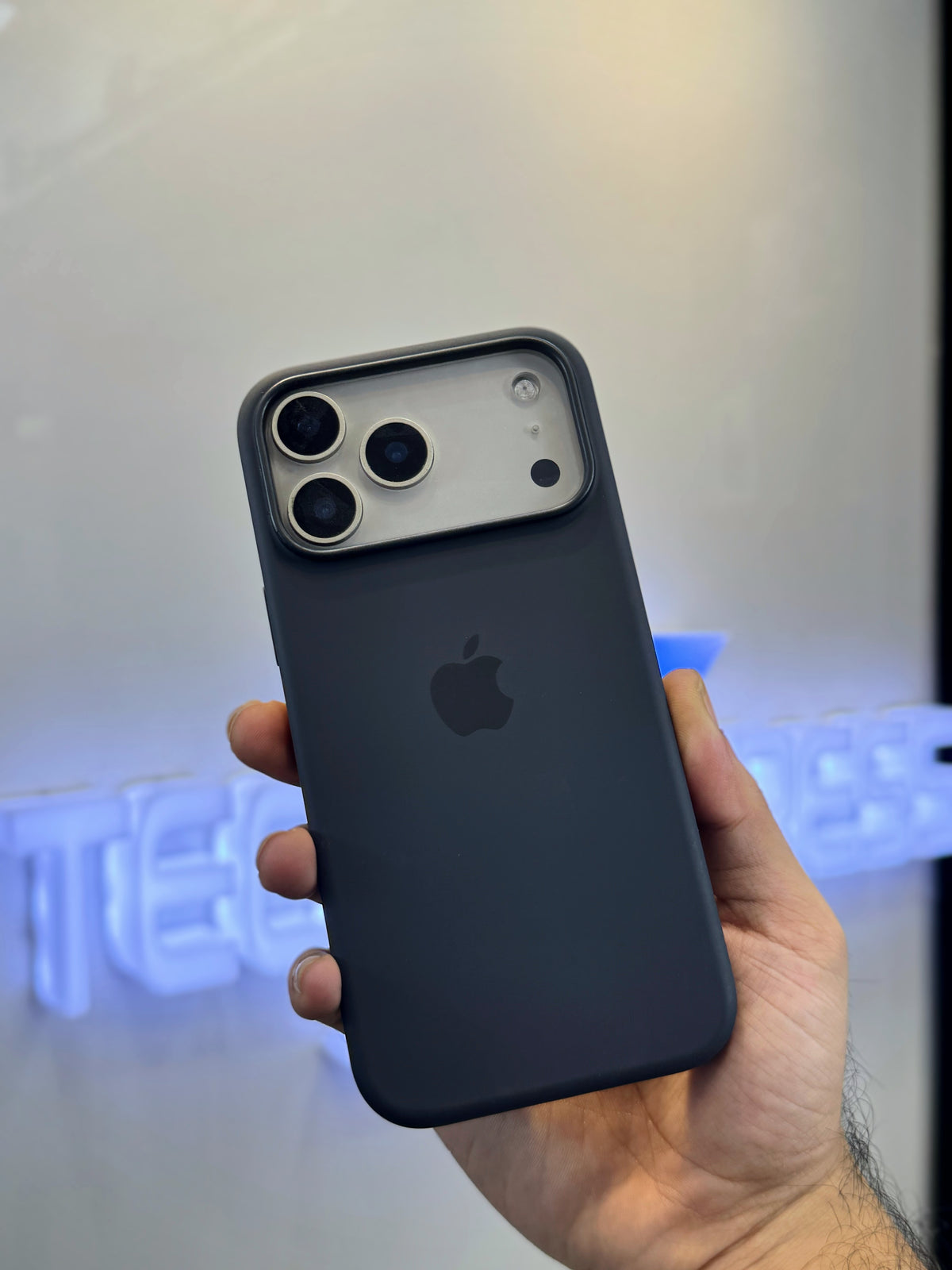 Apple Original Silicone Cases-17,18 Series