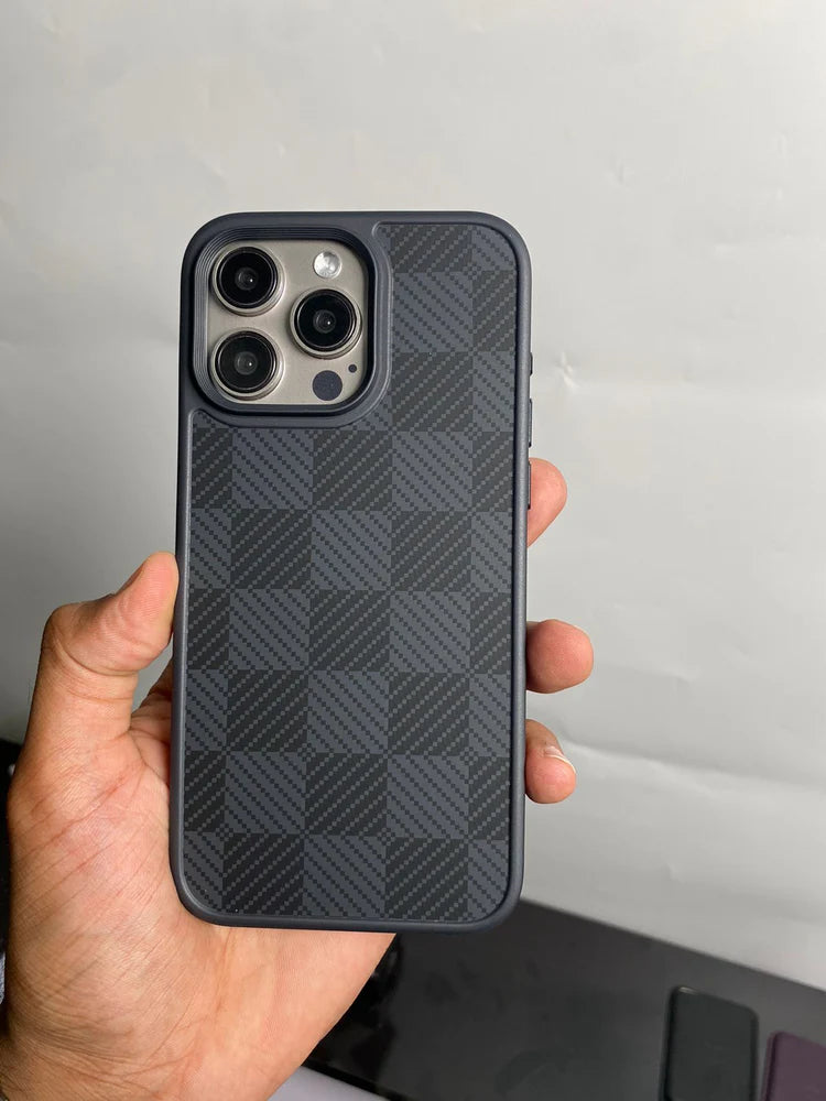 Diamond Pattern Carbon Case