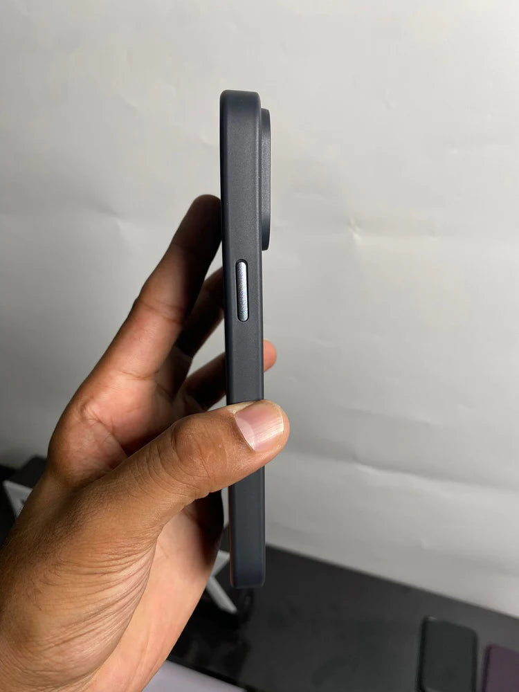 Woven Pattern Carbon Case-15 Pro Max
